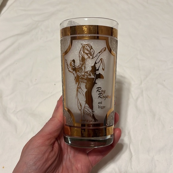 Collectible Roy Rogers and Trigger glass - Picture 5 of 8
